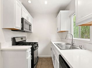 5433 Abbott Pl #14, Los Angeles, CA 90042