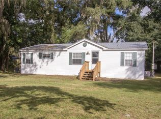 37517 Arsteel Dr, Zephyrhills, FL 33541