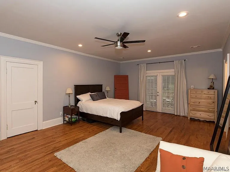 3117 Cloverdale Rd — Photo 17
