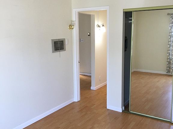 3rd image of 2749 McAllister St APT 1