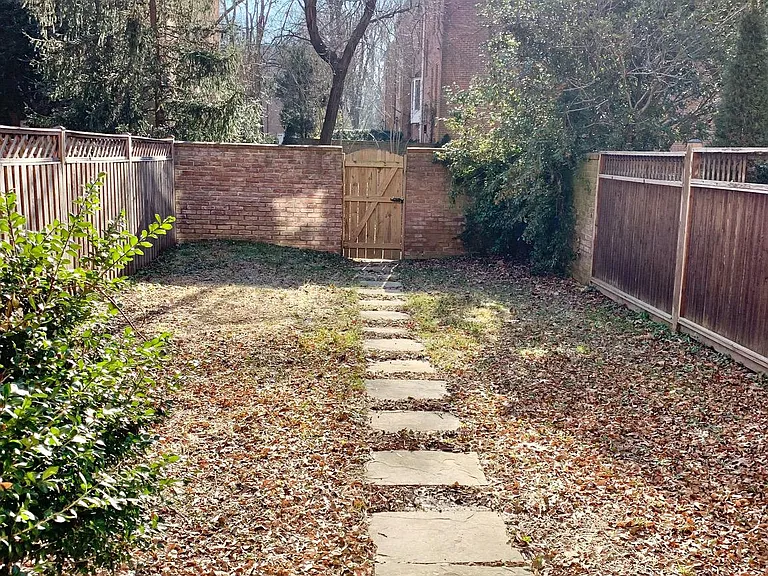 1557 Dunterry Pl — Photo 36