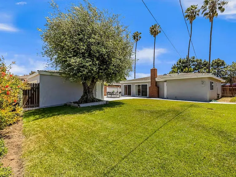 7771 Ellis Ave — Photo 19