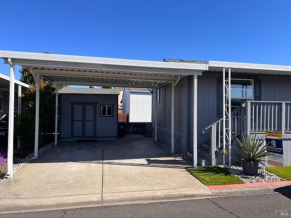 3rd image of 4433 Solano Avenue #115