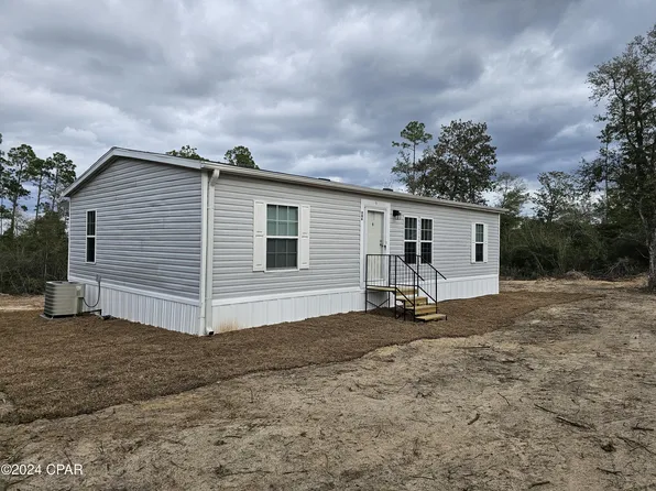 946 Fargo Dr, Alford, FL 32420