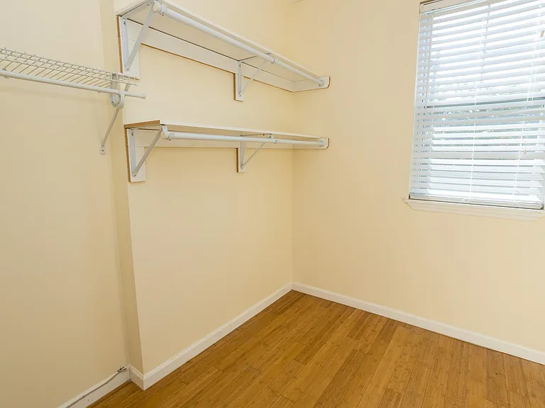 199 Van Winkle St #2 — Photo 5