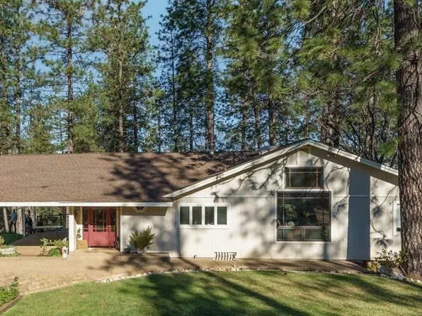 525 Hillside Dr, Applegate, CA 95703