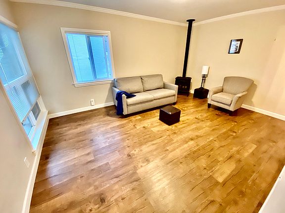 Beautiful new flooring in the living room