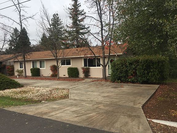 2nd image of 12483 Hyde Park Ln