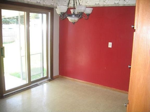 3rd image of 3208 S 11th St