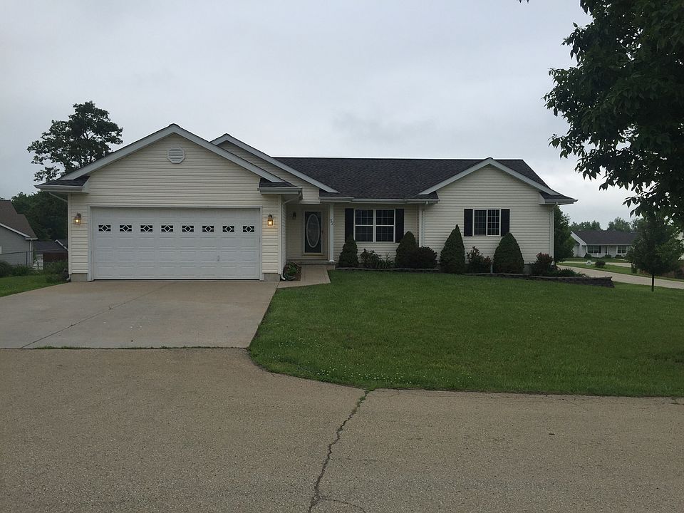 72 Swan Ln