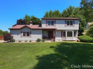 1125 Swather Dr SE, Grand Rapids, MI 49508