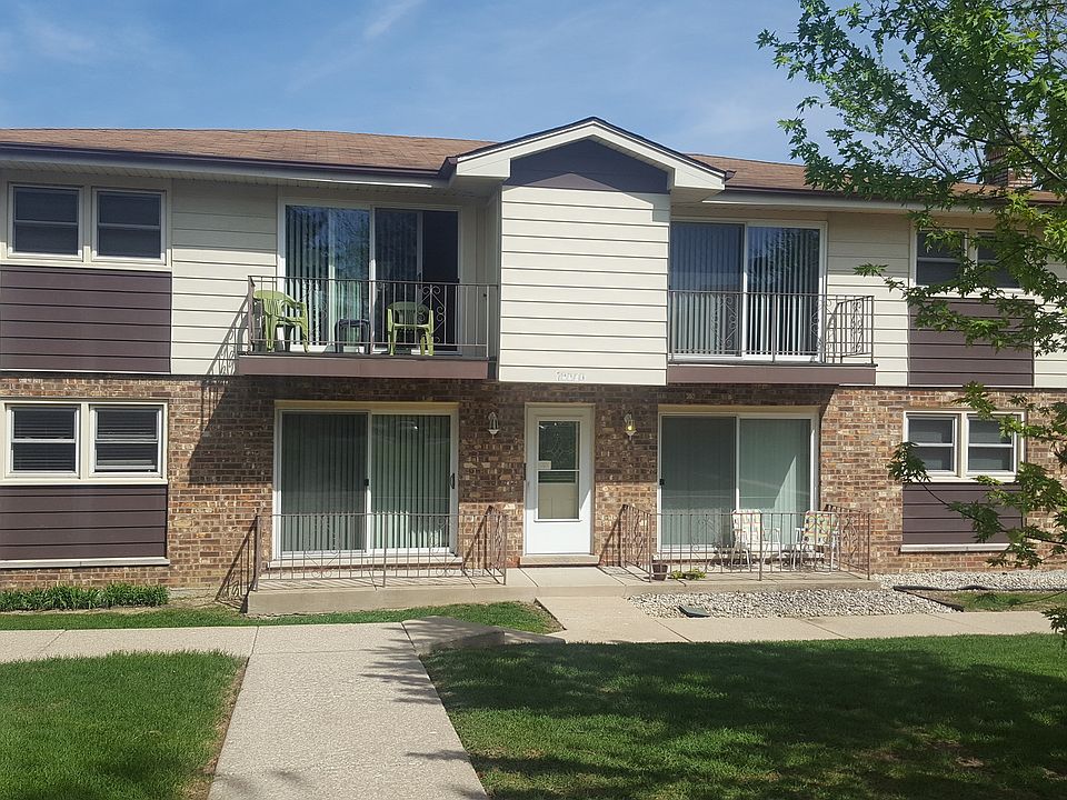 1st image of 15280 El Cameno Ter APT 2S