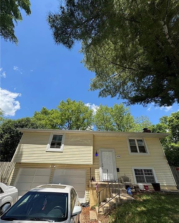 1st image of 4608 E 139th St