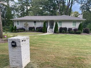 300 Cherokee Dr, Trussville, AL 35173
