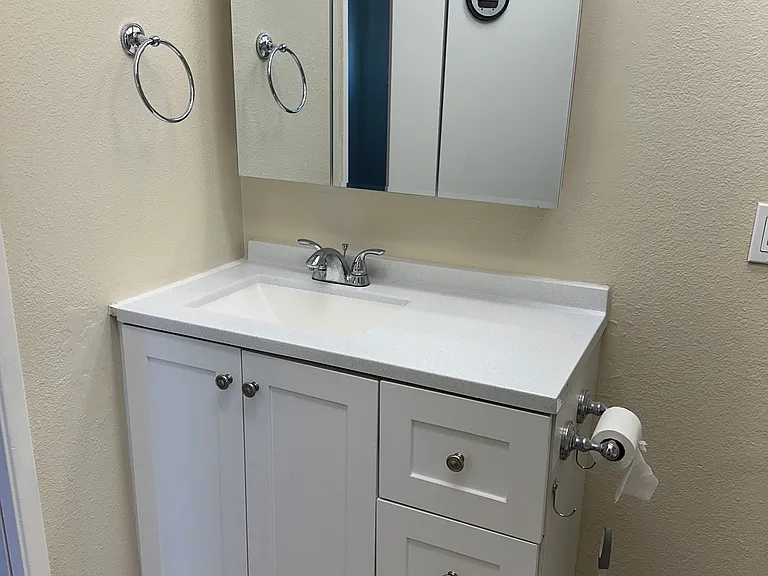 260 Richfield Dr #4 — Photo 11