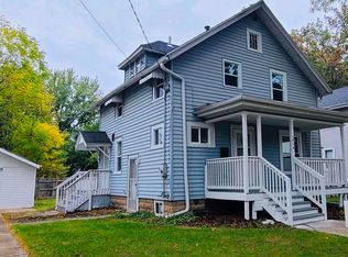 1414 Jackson St, Rockford, IL