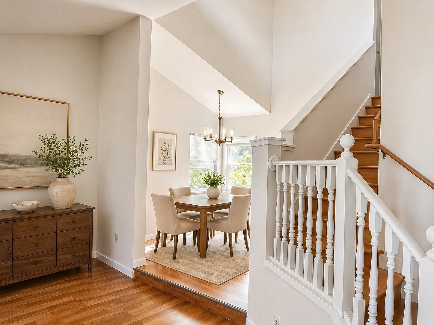 3 bed, 2.5 bath, 1570 sqft, $3,000 — Photo 3