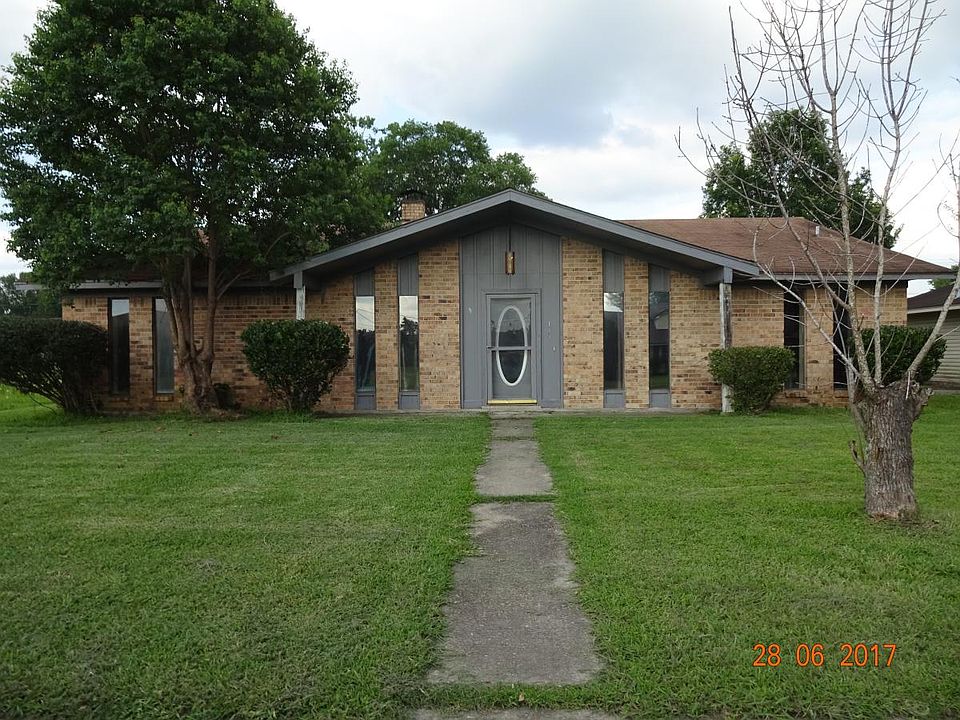 103 Bennett Lake Road
