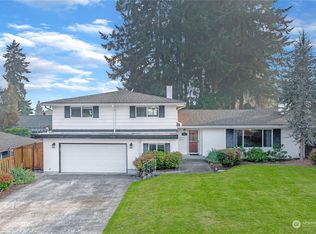 760 Monterey Ln, Fircrest, WA 98466