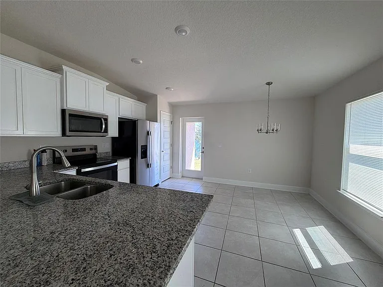 4391 Sagefield Dr — Photo 4