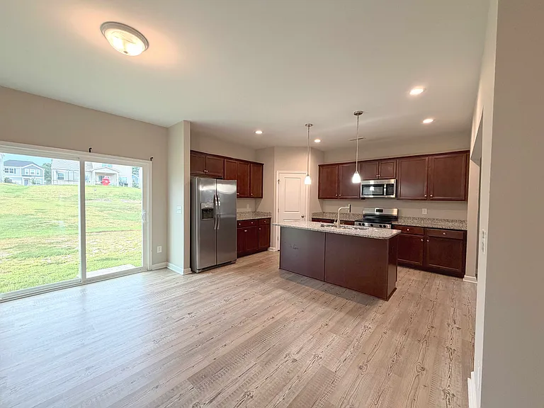55 Shady Creek Trl — Photo 8