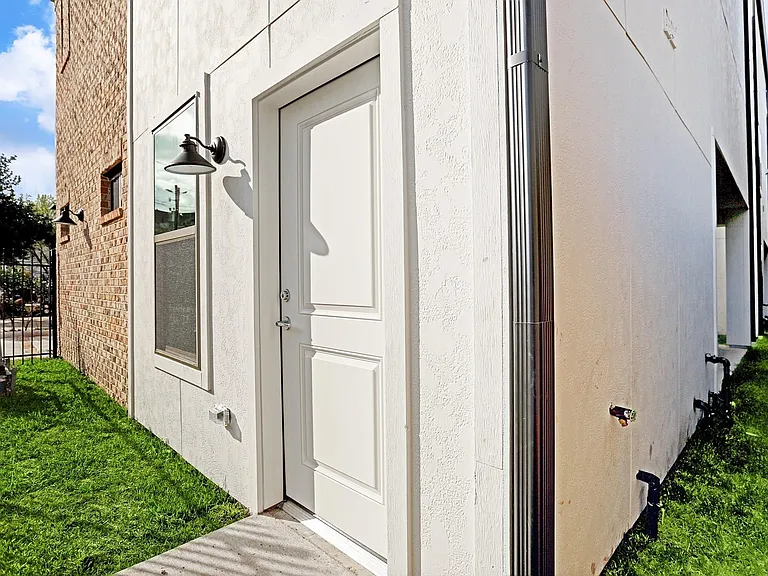 5422 Darling St #A — Photo 26