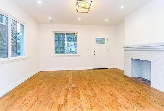 5th image of 6134 Liebig Ave