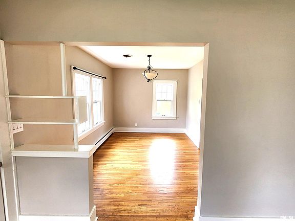 5th image of 419 N 10th St