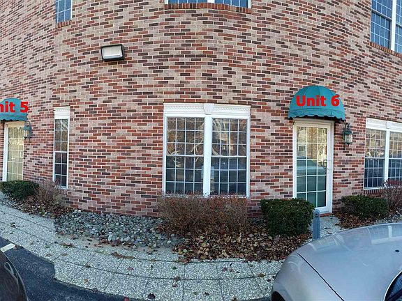 2nd image of 6 Mary E Clark Dr #5