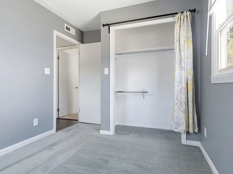 14 Ryan Dr — Photo 9