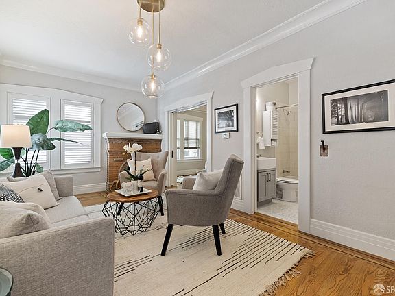 5th image of 1200 Castro St APT 1