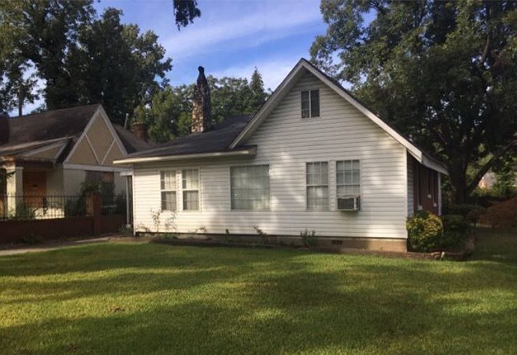 1st image of 628 E McKellar Ave