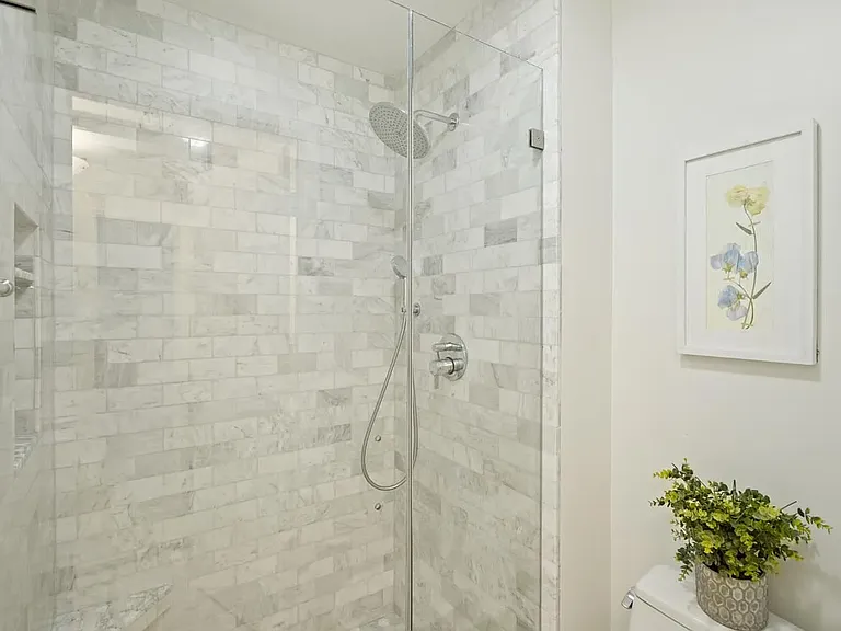 4000 Farm Hill Blvd #305 — Photo 14