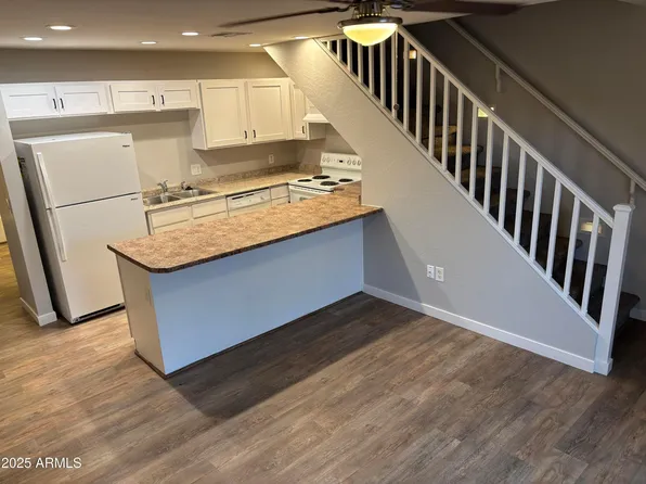 528 E Navajo Ave #3, Apache Junction, AZ 85119