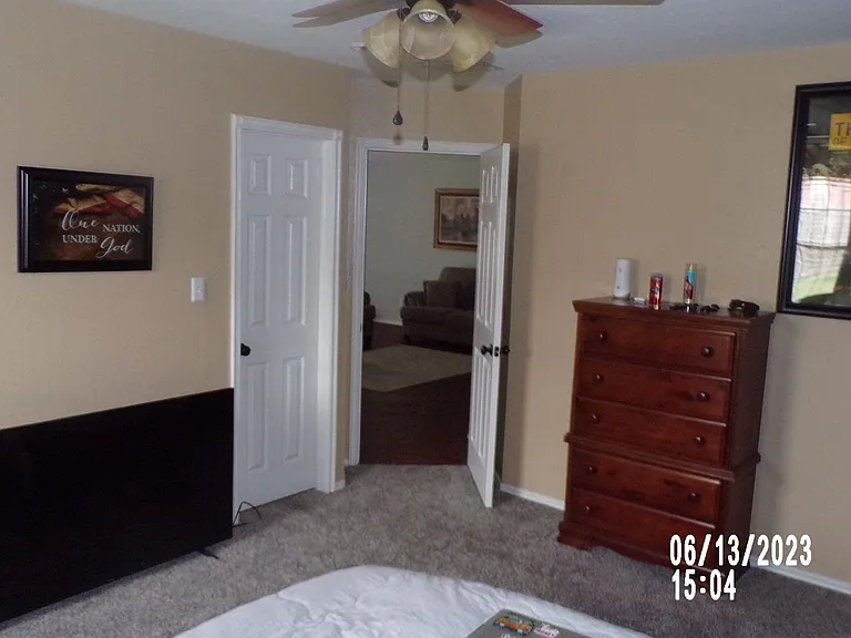 2420 SW 44th St — Photo 13