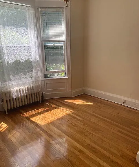 57 N Pine Ave #1 — Photo 15