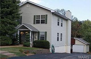 1st image of 2468 Helen Ave