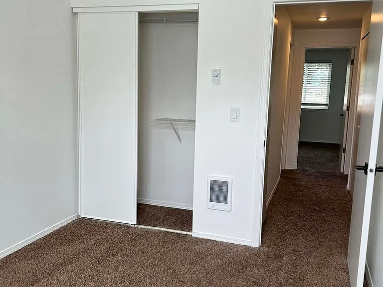 CEDAR MILL VILLAGE APARTMENTS — Photo 12