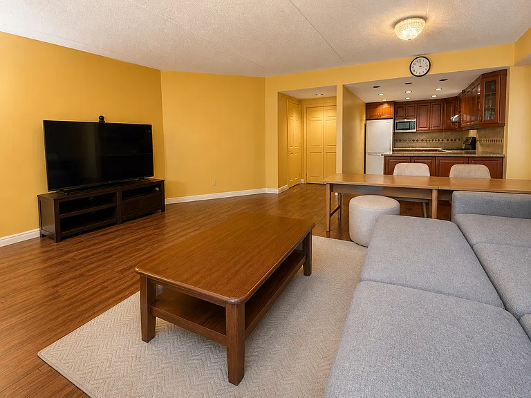 51 John St #104 — Photo 4