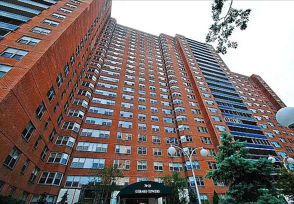 3rd image of 70-25 Yellowstone Blvd #18E