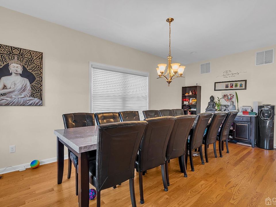 107 Lockwood Ave, Woodbridge, NJ 07095 Zillow