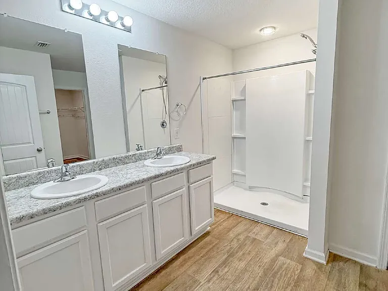 7469 Steeplechase Blvd — Photo 14