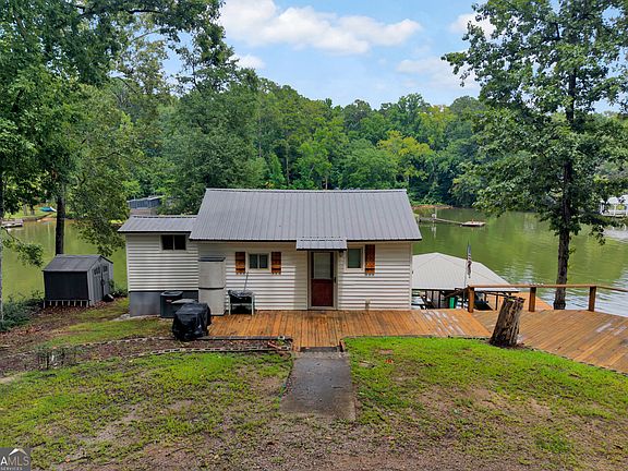 5th image of 1735 Campbell Rd