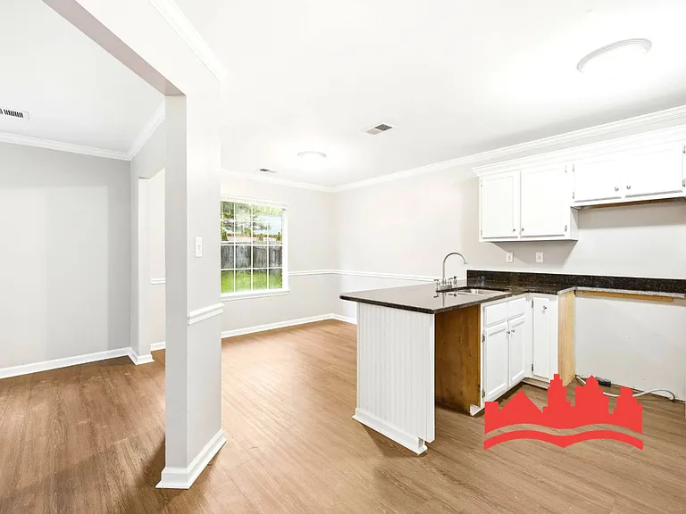 6945 Ginwood Cv — Photo 11