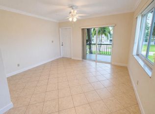 520 NE 46th St APT 5, Boca Raton, FL 33431