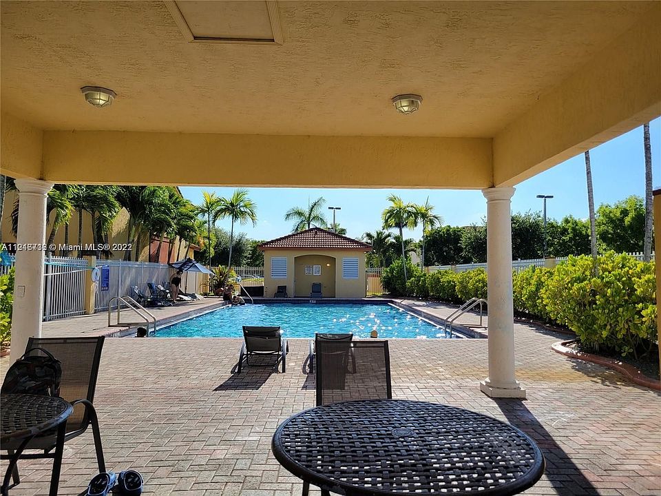 1st image of 5460 NW 107th Ave APT 113