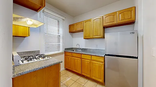 720 Jones St #27 Photo 1 720 Jones St #27 Photo 1