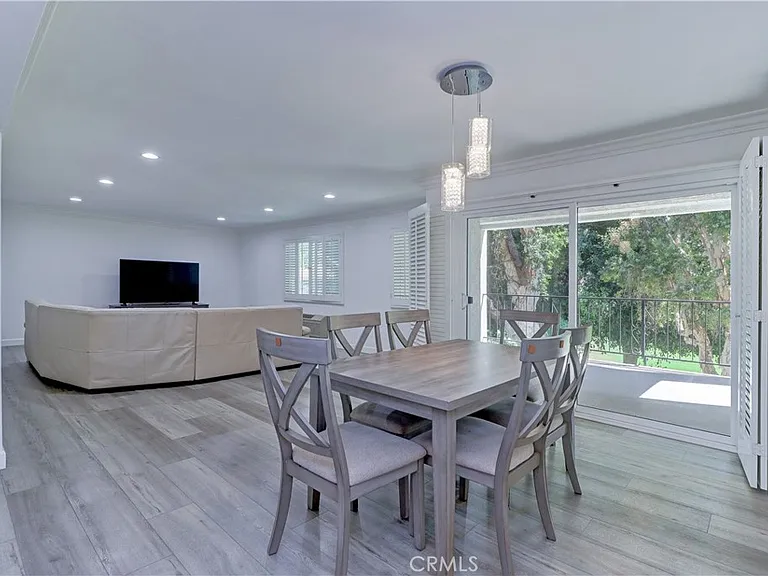 5515 Paseo Del Lago W #2G — Photo 3