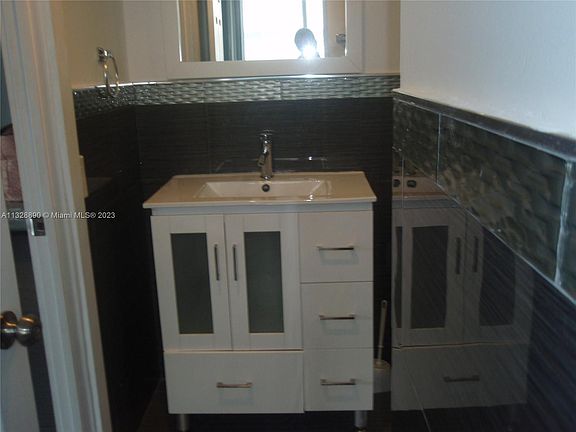 5th image of 6969 Collins Ave APT 402