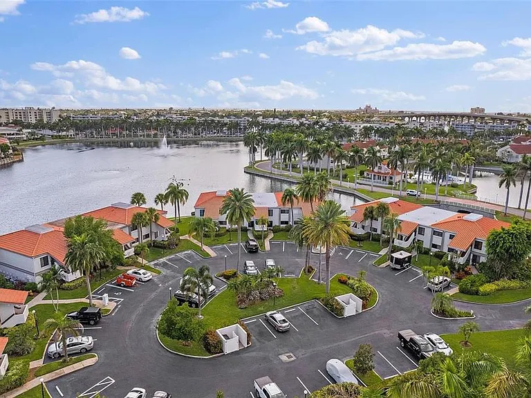 6277 Bahia Del Mar Blvd #110 — Photo 33